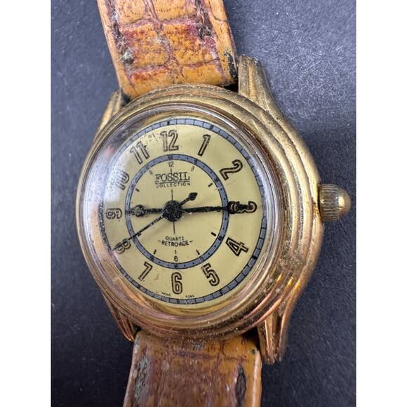 Vintage Fossil Collection Quartz Retro-Age Watch Gold Tone Brown Leather Strap main image 12